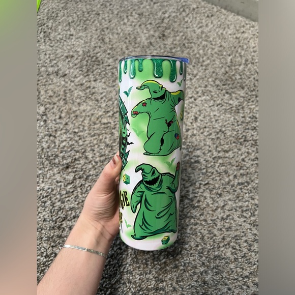Oogie boogie 20oz tumbler with lid and straw - Picture 3 of 4